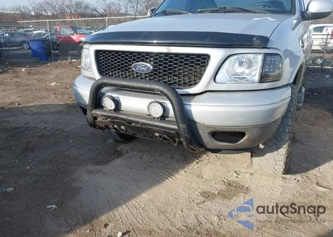 2003 Ford F-150 Xl/Xlt z USA, uszkodzony, nr VIN 2FTRF08L93CA37968